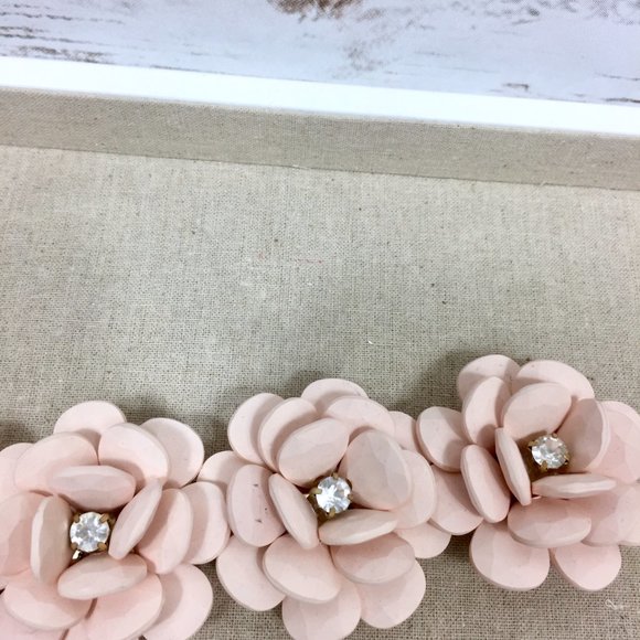 J Crew Pale Pink Rose Flower  Statement Bracelet - Picture 7 of 12